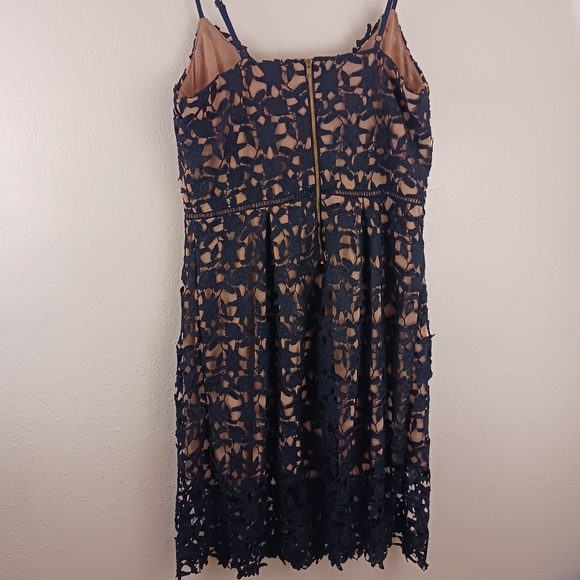 City Chic So Fancy Lace Midi Dress size 16 - Picture 6 of 7